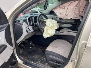 2014 Chevrolet Equinox LT - Interior Front Seat Image